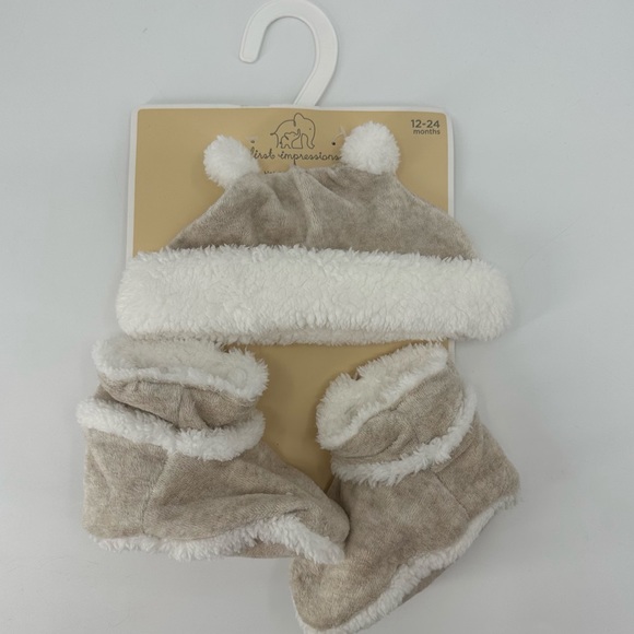 First Impressions Other - First Impressions Baby Hat and Booties Set Size 12-24 Months New with Tag